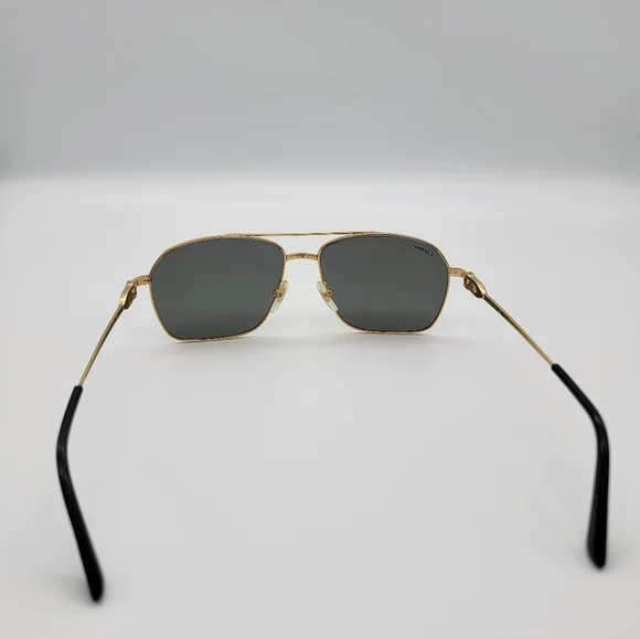 Cartier Men's Gold Frame Glasses with Black Accents - Picture 4 of 10